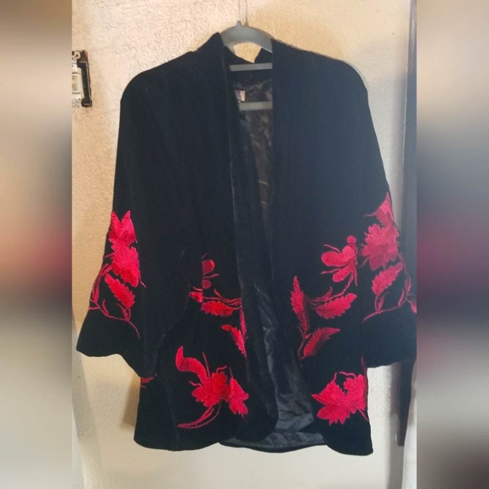Chico's women's crushed velvet jacket